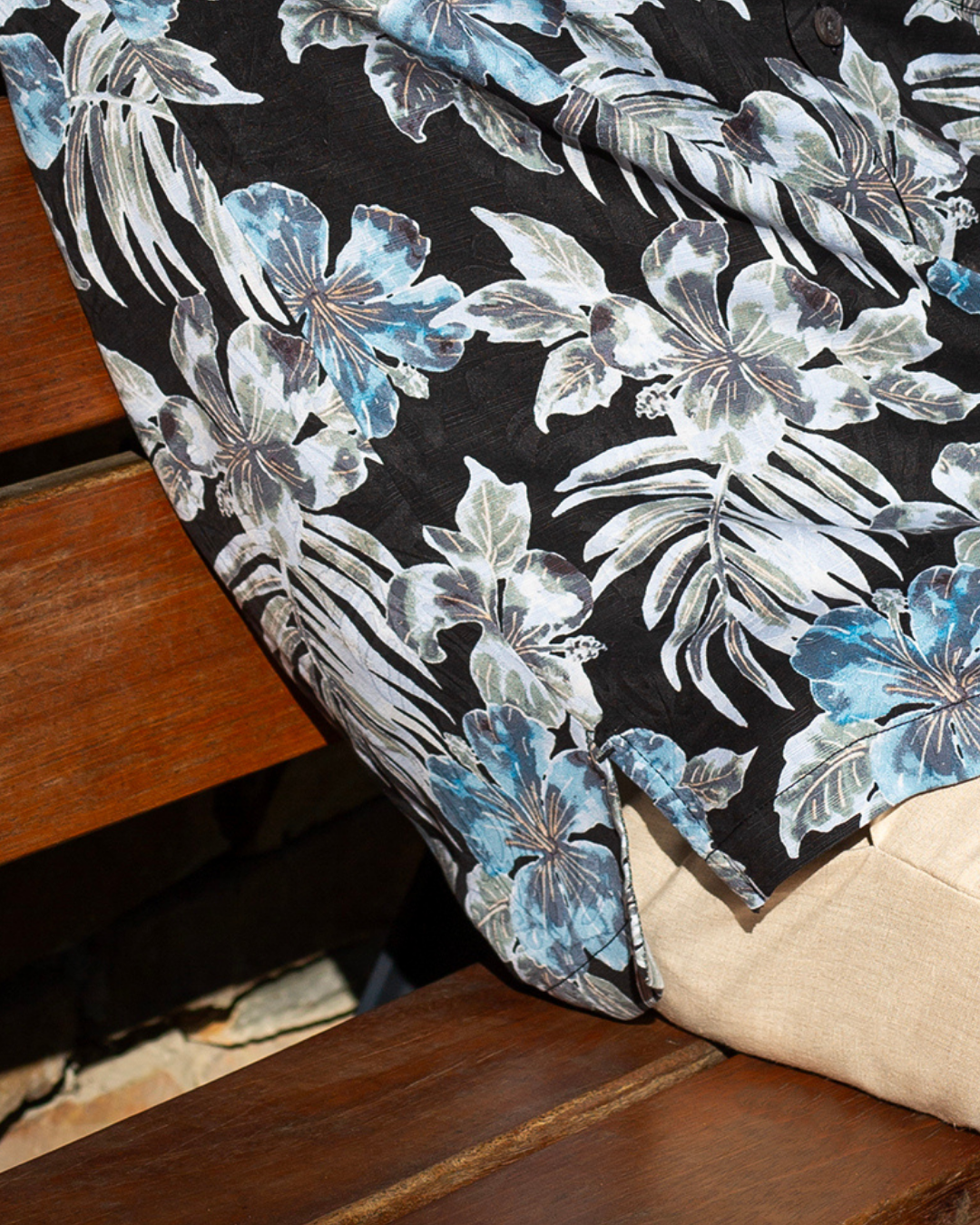 CAMISOLA TOMMY BAHAMA BLACK RAVELLO
