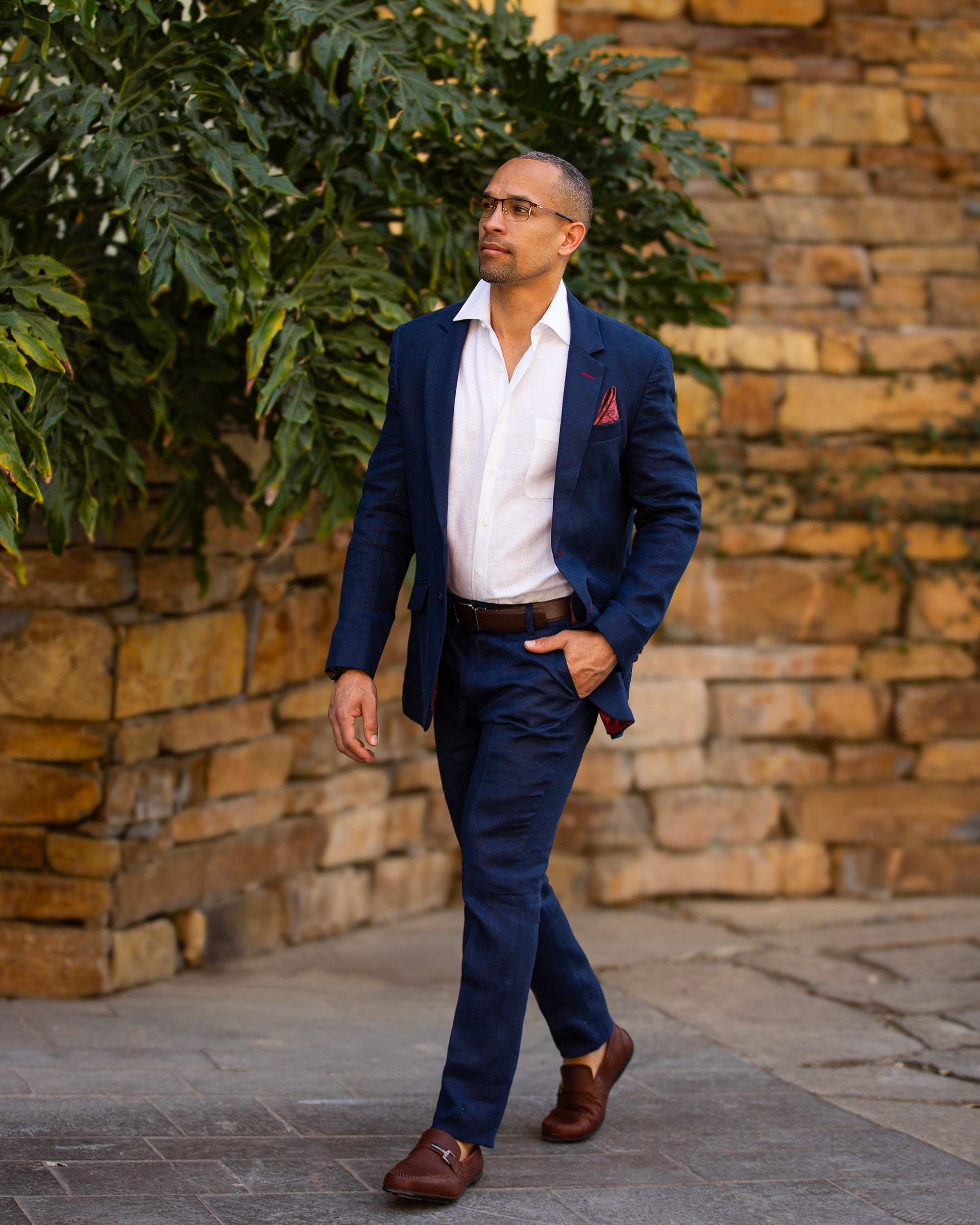 TRAJE DE LINO AZUL MARINO