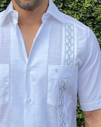 GUAYABERA MANCHESTER BLANCO AMARANTA